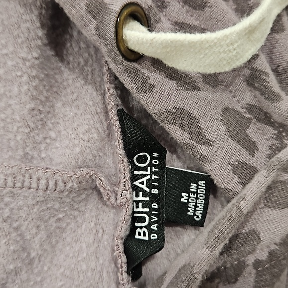 Buffalo sweater with cheetah print - Picture 2 of 4